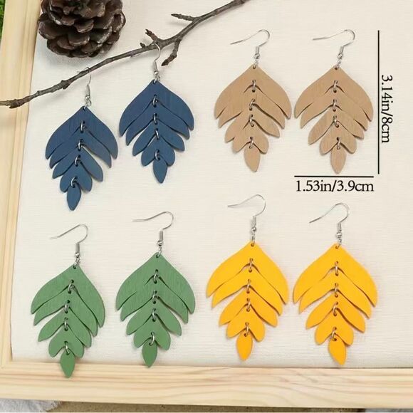 NEW … BOHO Leaf Pendent Earrings - Picture 3 of 5
